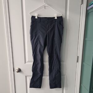 Duluth Trading Co Cargo Hiking Pants